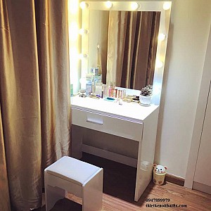 Bàn phấn hiện đại có đèn BP-MHG116