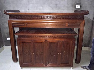 Mẫu án gian gỗ hương mã AG-MHG014