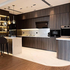 Căn Hộ Royal City Nhà Anh Cường Cuốn Hút Với Phòng Bếp