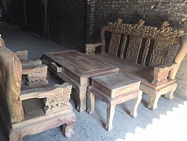 BỘ BÀN GHẾ NGHÊ ĐỈNH GỖ HƯƠNG VÂN VÁCH LIỀN CỘT 12