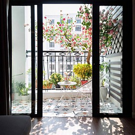 Thiết Kế Ngôi Nhà Ngập Tràn Hoa Hồng Ở Royal City